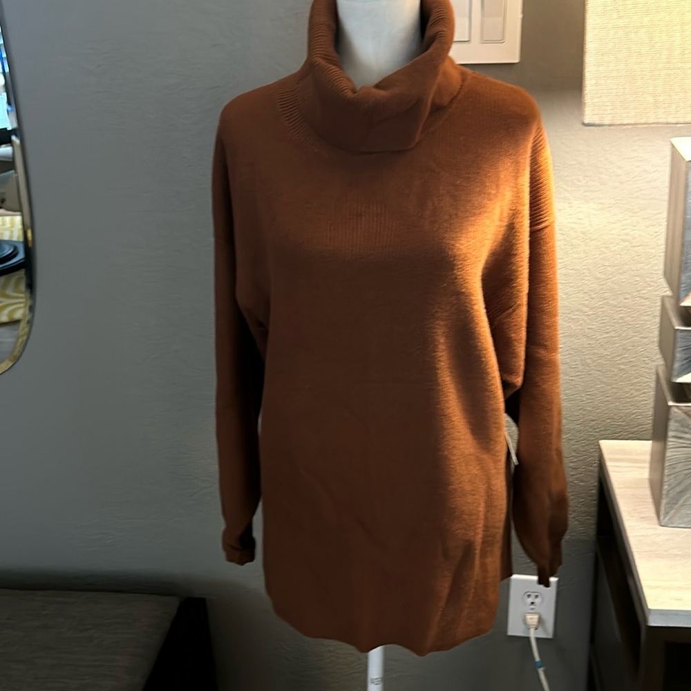 ****NWT FREE PEOPLE Sweater
